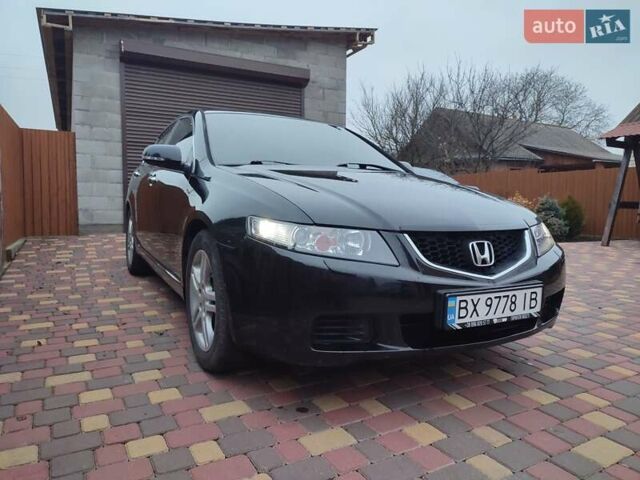 Чорний Хонда Аккорд, об'ємом двигуна 2 л та пробігом 355 тис. км за 5900 $, фото 1 на Automoto.ua