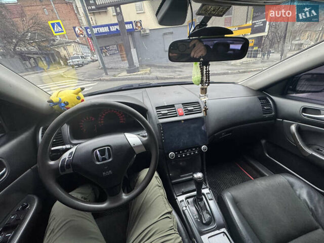 Черный Хонда Аккорд, объемом двигателя 2 л и пробегом 329 тыс. км за 5300 $, фото 13 на Automoto.ua