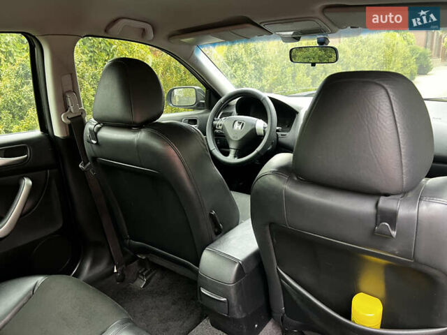 Черный Хонда Аккорд, объемом двигателя 2 л и пробегом 268 тыс. км за 5800 $, фото 9 на Automoto.ua