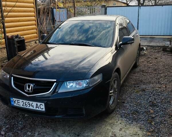 Черный Хонда Аккорд, объемом двигателя 2 л и пробегом 250 тыс. км за 6000 $, фото 2 на Automoto.ua