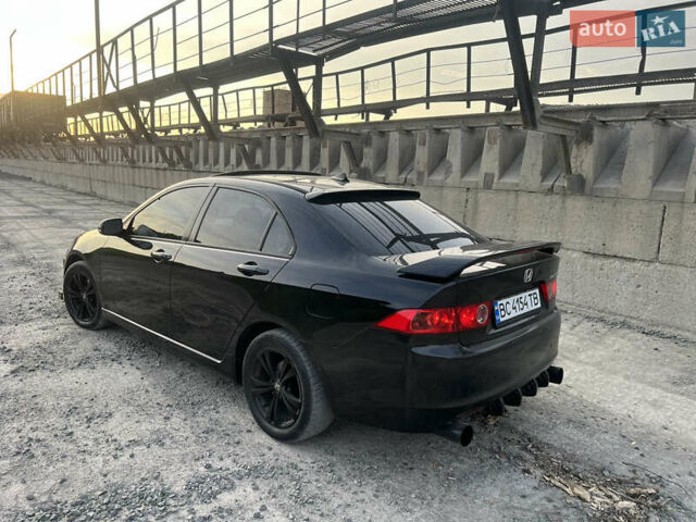 Черный Хонда Аккорд, объемом двигателя 2.4 л и пробегом 363 тыс. км за 6500 $, фото 1 на Automoto.ua