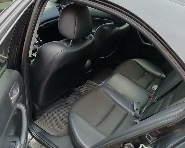 Черный Хонда Аккорд, объемом двигателя 2.4 л и пробегом 308 тыс. км за 6300 $, фото 3 на Automoto.ua