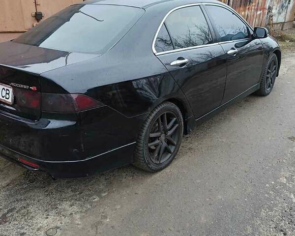 Черный Хонда Аккорд, объемом двигателя 2.4 л и пробегом 308 тыс. км за 6300 $, фото 11 на Automoto.ua