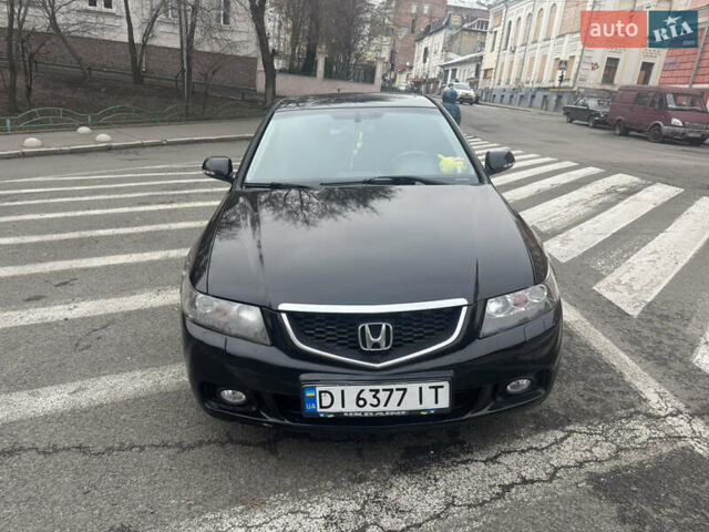 Черный Хонда Аккорд, объемом двигателя 2 л и пробегом 329 тыс. км за 5300 $, фото 3 на Automoto.ua