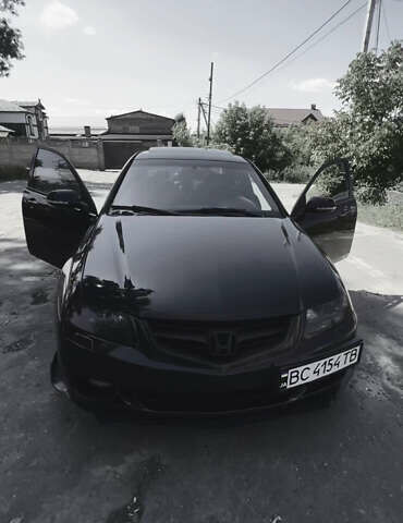 Черный Хонда Аккорд, объемом двигателя 2.4 л и пробегом 363 тыс. км за 6500 $, фото 3 на Automoto.ua