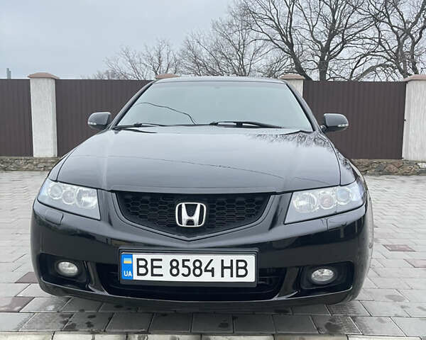 Черный Хонда Аккорд, объемом двигателя 2 л и пробегом 298 тыс. км за 6500 $, фото 1 на Automoto.ua