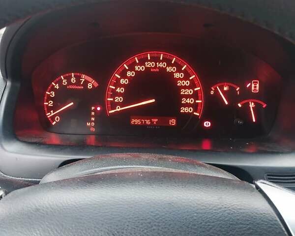 Черный Хонда Аккорд, объемом двигателя 2 л и пробегом 290 тыс. км за 5800 $, фото 2 на Automoto.ua