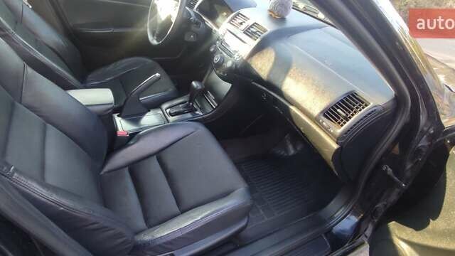 Черный Хонда Аккорд, объемом двигателя 2.4 л и пробегом 260 тыс. км за 6200 $, фото 12 на Automoto.ua