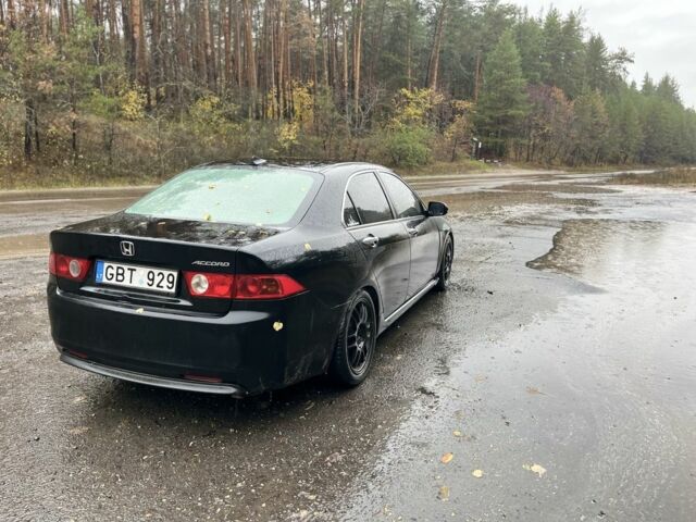 Чорний Хонда Аккорд, об'ємом двигуна 2.2 л та пробігом 300 тис. км за 2600 $, фото 2 на Automoto.ua