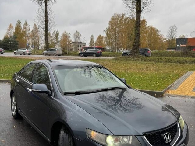 Черный Хонда Аккорд, объемом двигателя 2.2 л и пробегом 283 тыс. км за 2600 $, фото 5 на Automoto.ua