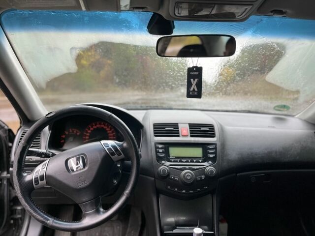 Чорний Хонда Аккорд, об'ємом двигуна 2.2 л та пробігом 300 тис. км за 2600 $, фото 12 на Automoto.ua