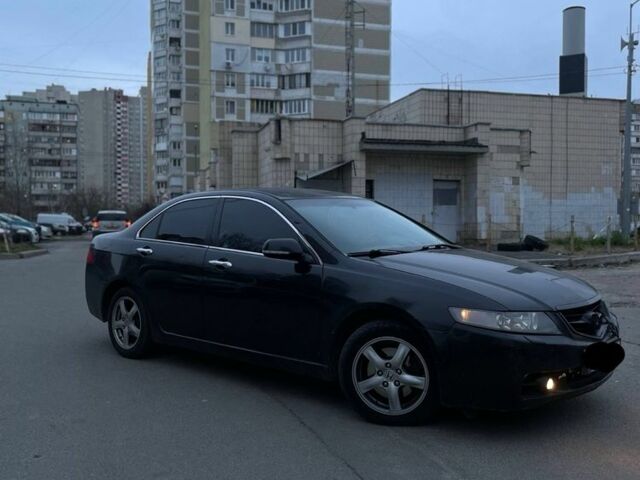 Черный Хонда Аккорд, объемом двигателя 2.2 л и пробегом 500 тыс. км за 3198 $, фото 2 на Automoto.ua