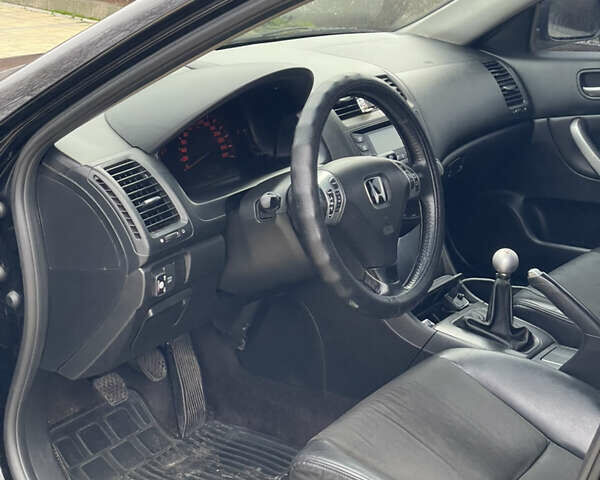 Чорний Хонда Аккорд, об'ємом двигуна 2.35 л та пробігом 270 тис. км за 5700 $, фото 14 на Automoto.ua