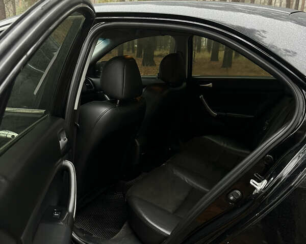 Чорний Хонда Аккорд, об'ємом двигуна 2 л та пробігом 301 тис. км за 4900 $, фото 8 на Automoto.ua