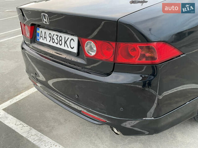 Черный Хонда Аккорд, объемом двигателя 2.35 л и пробегом 325 тыс. км за 6200 $, фото 38 на Automoto.ua