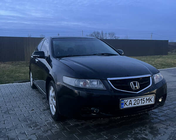 Чорний Хонда Аккорд, об'ємом двигуна 2 л та пробігом 301 тис. км за 4900 $, фото 4 на Automoto.ua
