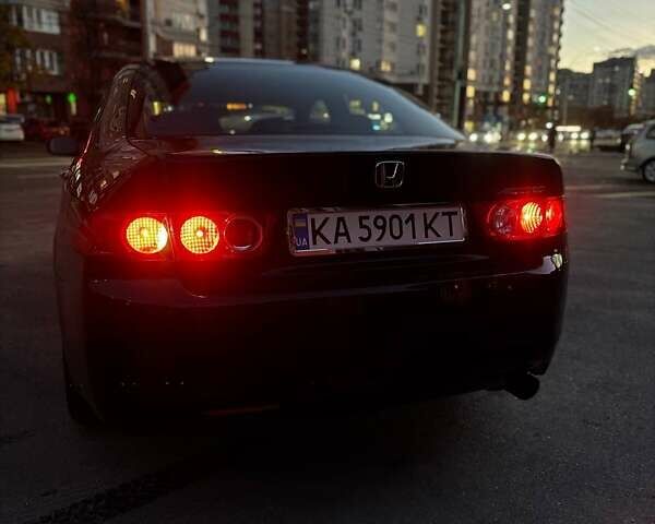 Черный Хонда Аккорд, объемом двигателя 2 л и пробегом 334 тыс. км за 5150 $, фото 4 на Automoto.ua