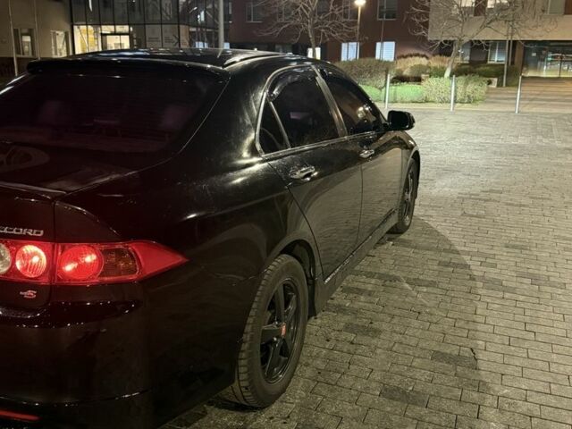 Чорний Хонда Аккорд, об'ємом двигуна 2.4 л та пробігом 303 тис. км за 6900 $, фото 10 на Automoto.ua