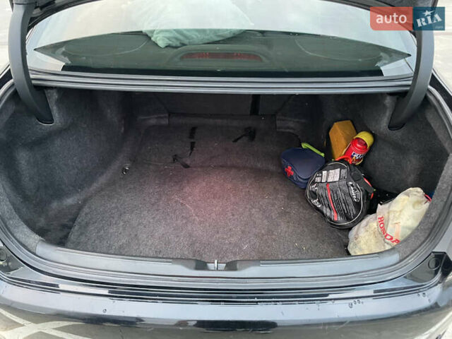 Черный Хонда Аккорд, объемом двигателя 2.35 л и пробегом 325 тыс. км за 6200 $, фото 5 на Automoto.ua