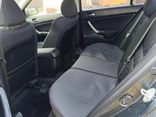 Черный Хонда Аккорд, объемом двигателя 0 л и пробегом 250 тыс. км за 4599 $, фото 6 на Automoto.ua