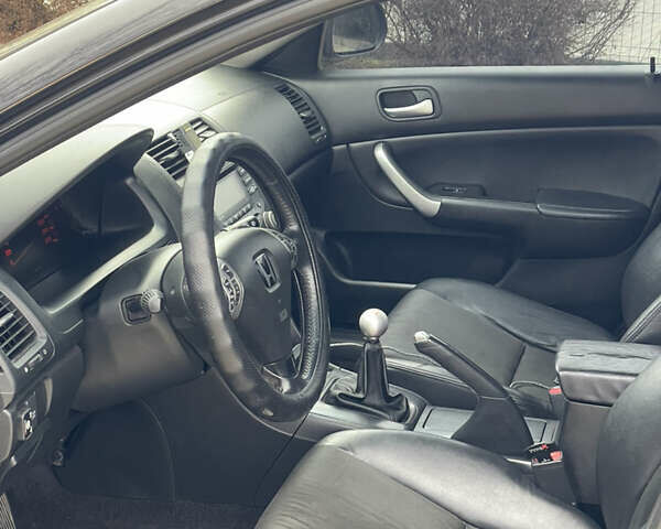 Чорний Хонда Аккорд, об'ємом двигуна 2.35 л та пробігом 270 тис. км за 5700 $, фото 11 на Automoto.ua