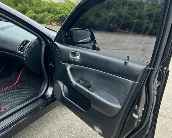 Чорний Хонда Аккорд, об'ємом двигуна 2.4 л та пробігом 354 тис. км за 6800 $, фото 14 на Automoto.ua