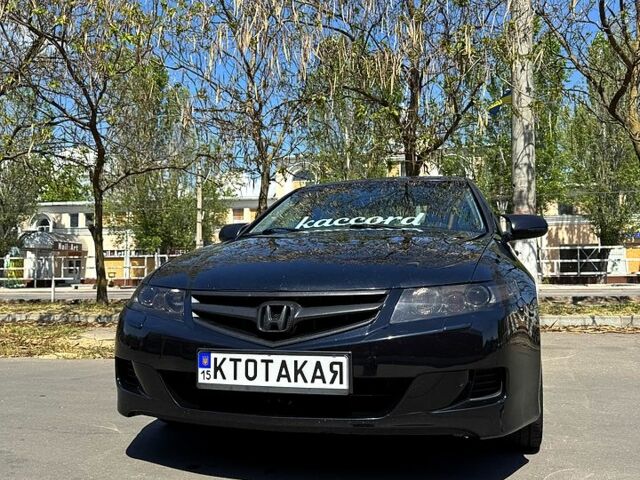 Черный Хонда Аккорд, объемом двигателя 2 л и пробегом 317 тыс. км за 6800 $, фото 6 на Automoto.ua