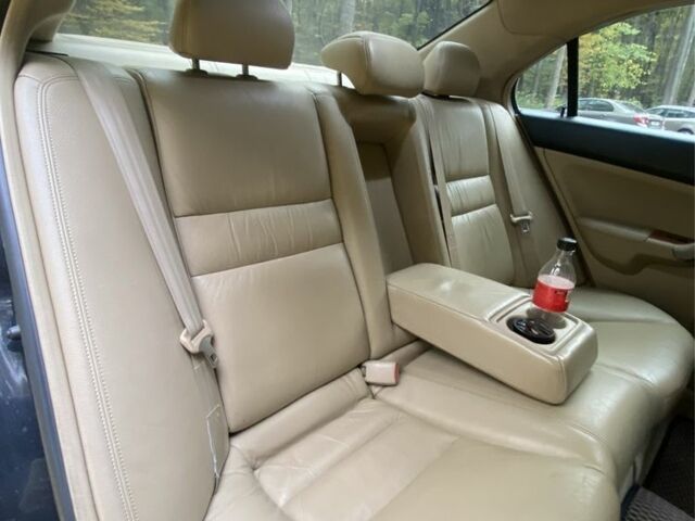 Черный Хонда Аккорд, объемом двигателя 2.4 л и пробегом 200 тыс. км за 6000 $, фото 6 на Automoto.ua