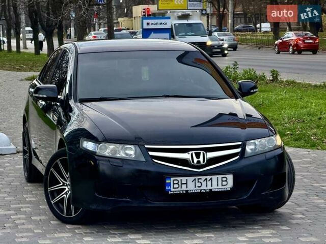 Черный Хонда Аккорд, объемом двигателя 2 л и пробегом 232 тыс. км за 5400 $, фото 26 на Automoto.ua