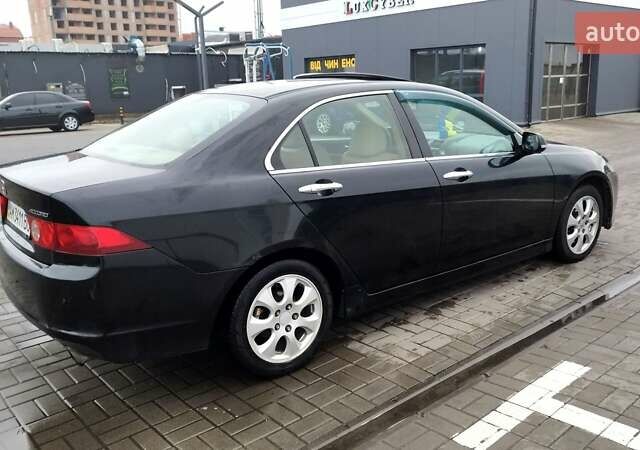 Черный Хонда Аккорд, объемом двигателя 2 л и пробегом 388 тыс. км за 5555 $, фото 1 на Automoto.ua
