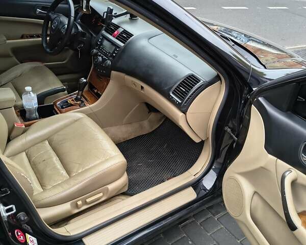 Черный Хонда Аккорд, объемом двигателя 2 л и пробегом 297 тыс. км за 6700 $, фото 3 на Automoto.ua