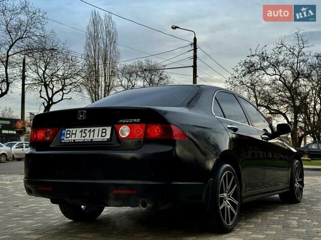 Черный Хонда Аккорд, объемом двигателя 2 л и пробегом 232 тыс. км за 5400 $, фото 10 на Automoto.ua