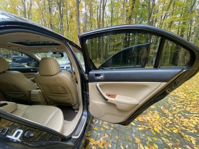 Черный Хонда Аккорд, объемом двигателя 2.4 л и пробегом 200 тыс. км за 6000 $, фото 13 на Automoto.ua