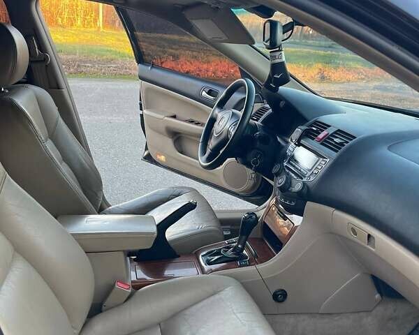 Чорний Хонда Аккорд, об'ємом двигуна 2 л та пробігом 220 тис. км за 6999 $, фото 10 на Automoto.ua