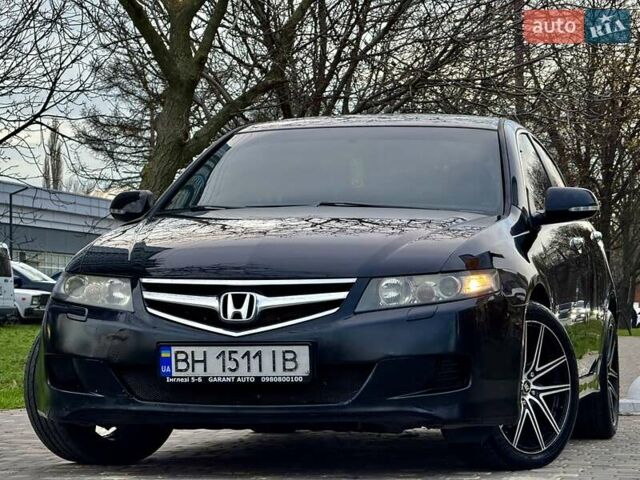 Черный Хонда Аккорд, объемом двигателя 2 л и пробегом 232 тыс. км за 5400 $, фото 13 на Automoto.ua