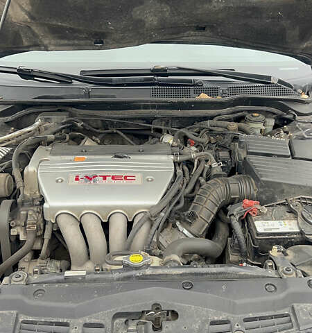 Чорний Хонда Аккорд, об'ємом двигуна 2.4 л та пробігом 354 тис. км за 6800 $, фото 25 на Automoto.ua