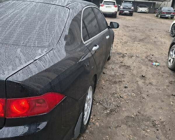 Черный Хонда Аккорд, объемом двигателя 2 л и пробегом 297 тыс. км за 6700 $, фото 8 на Automoto.ua