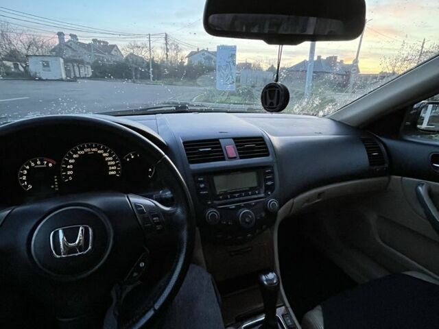 Черный Хонда Аккорд, объемом двигателя 2 л и пробегом 330 тыс. км за 5600 $, фото 18 на Automoto.ua