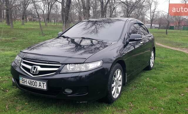 Черный Хонда Аккорд, объемом двигателя 2.4 л и пробегом 220 тыс. км за 6500 $, фото 9 на Automoto.ua