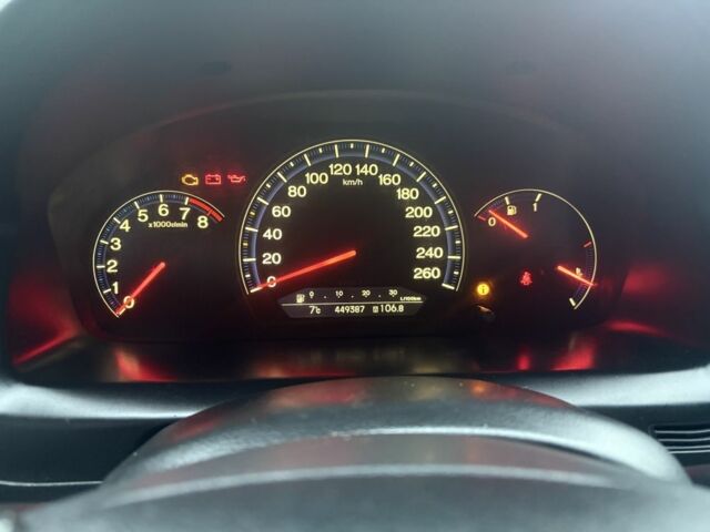 Черный Хонда Аккорд, объемом двигателя 2.4 л и пробегом 449 тыс. км за 5500 $, фото 8 на Automoto.ua