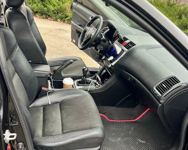 Чорний Хонда Аккорд, об'ємом двигуна 2.4 л та пробігом 354 тис. км за 6800 $, фото 20 на Automoto.ua