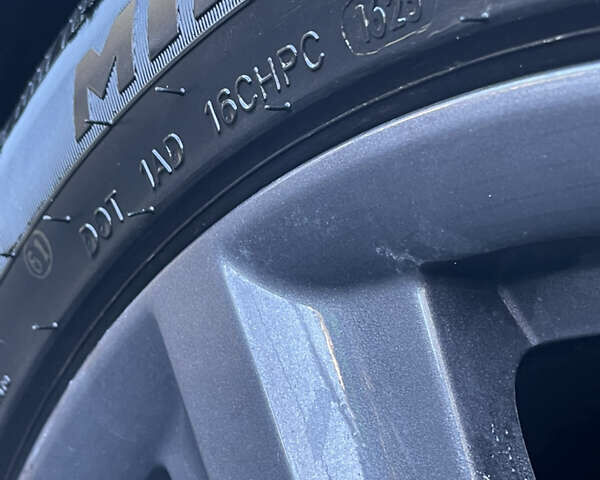 Черный Хонда Аккорд, объемом двигателя 2.4 л и пробегом 151 тыс. км за 7200 $, фото 8 на Automoto.ua