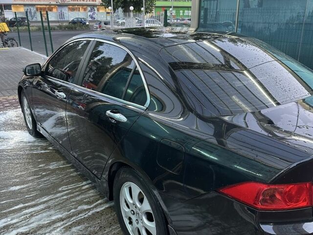 Чорний Хонда Аккорд, об'ємом двигуна 2 л та пробігом 260 тис. км за 6000 $, фото 3 на Automoto.ua