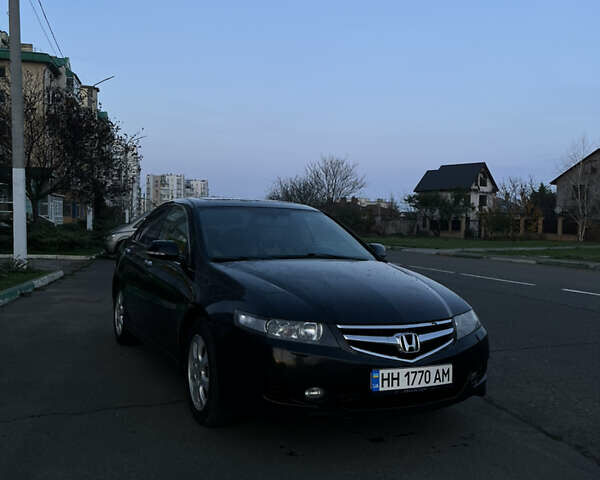 Черный Хонда Аккорд, объемом двигателя 2 л и пробегом 330 тыс. км за 5250 $, фото 2 на Automoto.ua