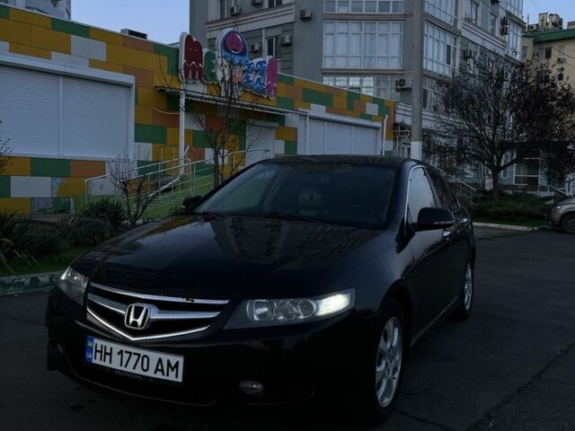 Черный Хонда Аккорд, объемом двигателя 2 л и пробегом 330 тыс. км за 5600 $, фото 4 на Automoto.ua