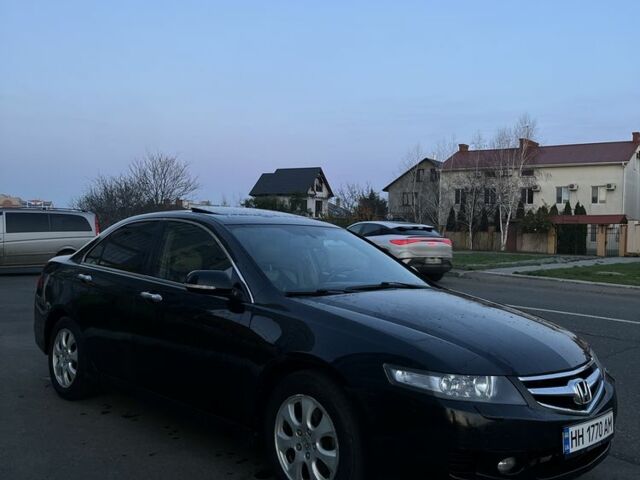 Черный Хонда Аккорд, объемом двигателя 2 л и пробегом 330 тыс. км за 5600 $, фото 5 на Automoto.ua