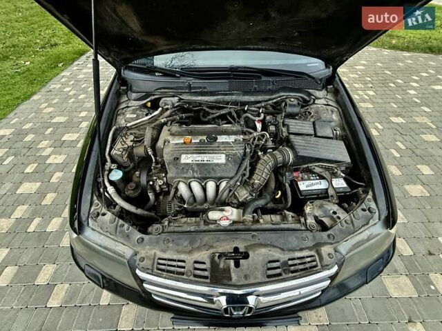 Черный Хонда Аккорд, объемом двигателя 2 л и пробегом 232 тыс. км за 5400 $, фото 74 на Automoto.ua