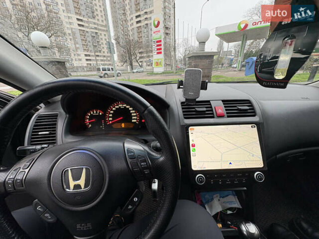 Черный Хонда Аккорд, объемом двигателя 2.35 л и пробегом 165 тыс. км за 6500 $, фото 10 на Automoto.ua