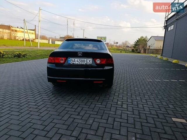 Чорний Хонда Аккорд, об'ємом двигуна 2 л та пробігом 227 тис. км за 5600 $, фото 3 на Automoto.ua