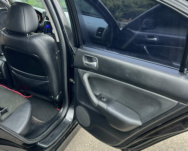 Чорний Хонда Аккорд, об'ємом двигуна 2.4 л та пробігом 354 тис. км за 6800 $, фото 15 на Automoto.ua